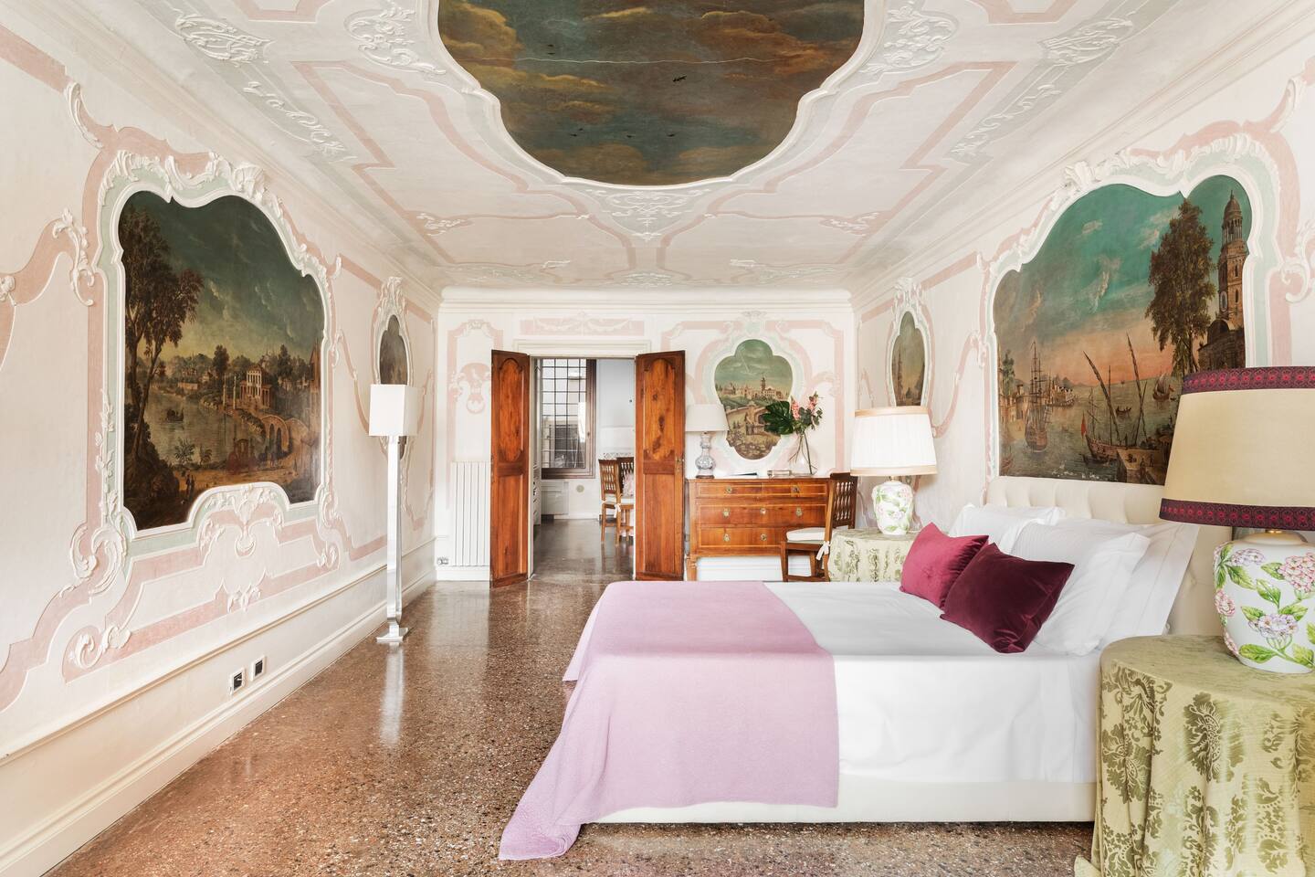 Air bnb in Venice with a canal view